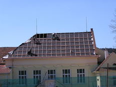 oprava střechy sokolovny