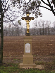 10.kříž u Jinačovic.jpg